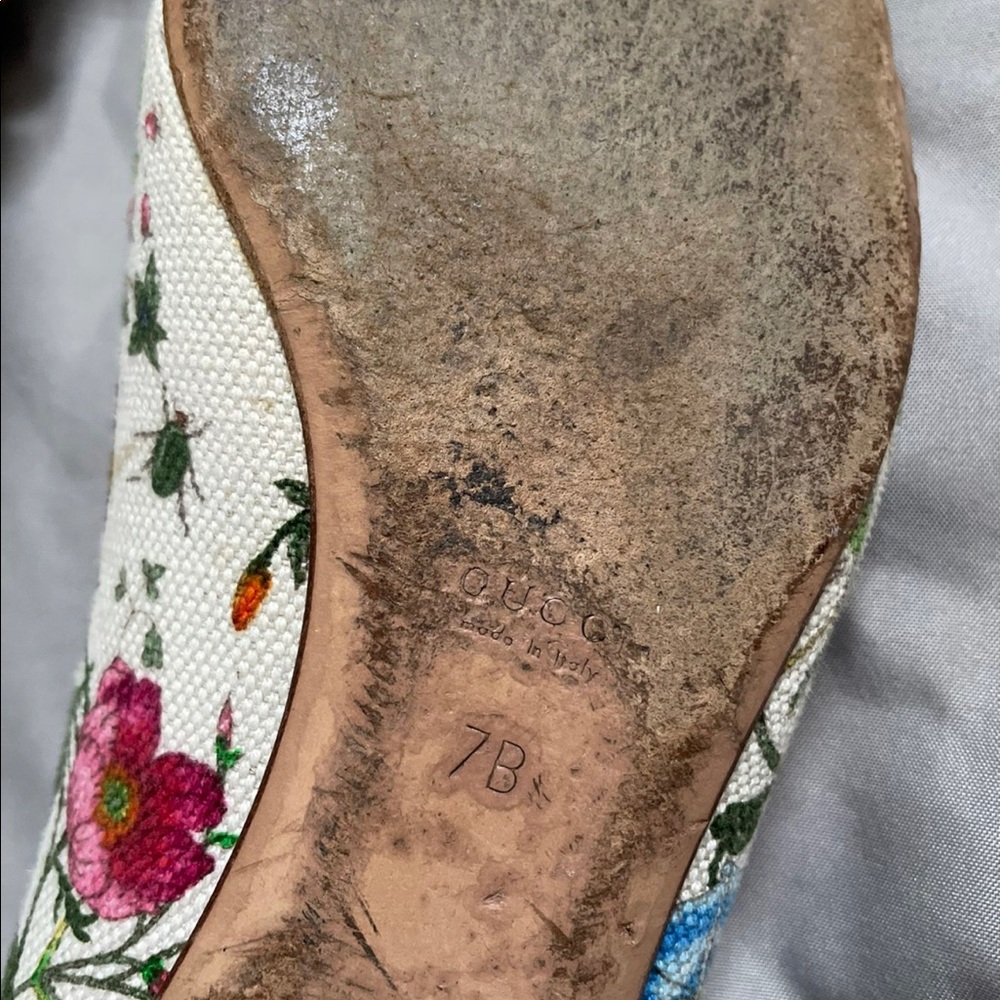 Gucci shoes original